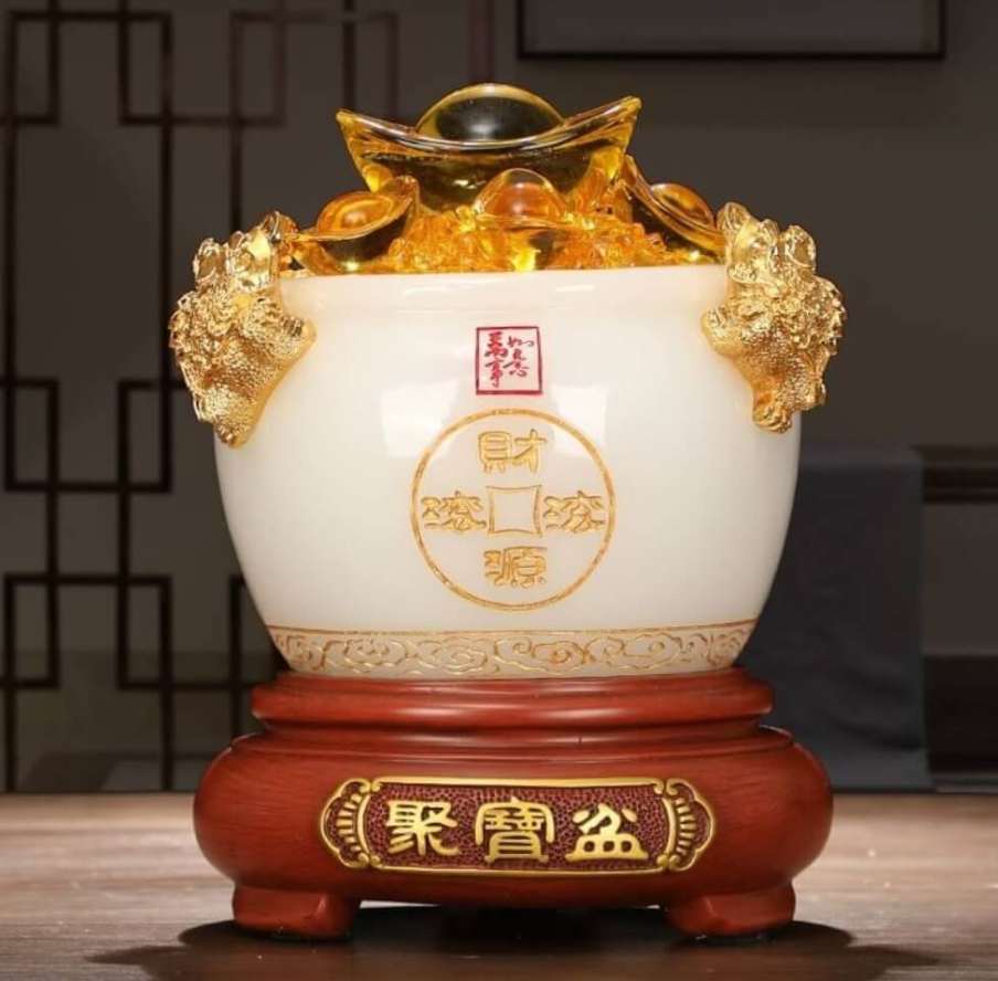Ý Nghĩa Của Bát Tụ Bảo Trên Bàn Thờ Thần Tài